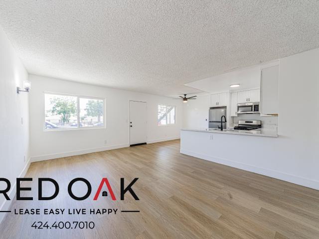 2 BR, 1 BA Apartment 13922 Sayre Street, Los Angeles, CA 91342