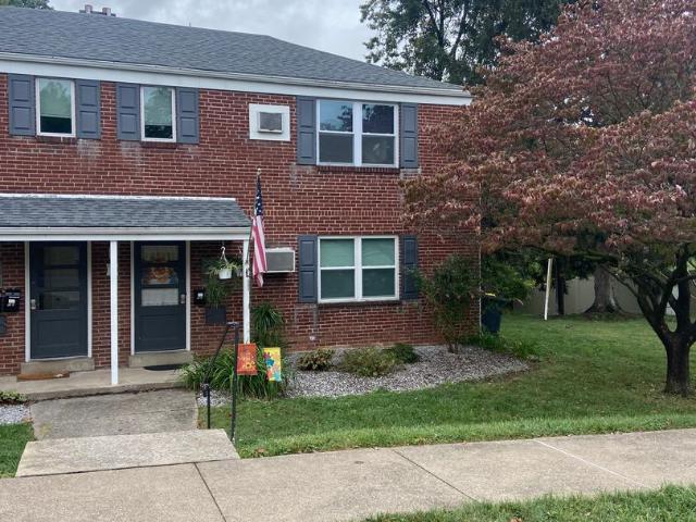 2 BR, 1 BA Apartment 13 S 19th St, Camp Hill, PA 17011
