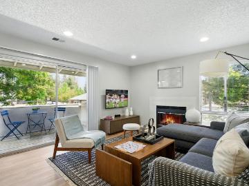 2 BR, 1 BA Apartment 1 Lakeville Circle Unit 1160, Petaluma, CA 94954