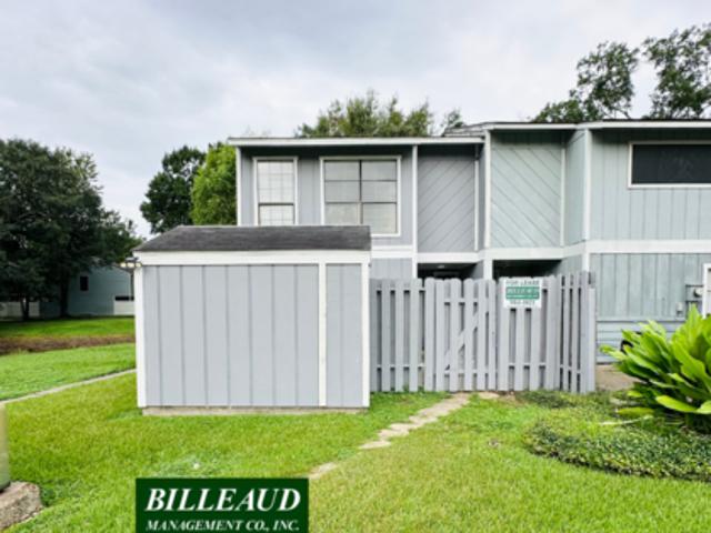 2 BR, 1 BA Apartment 1 Phlox Dr, Lafayette, LA 70507