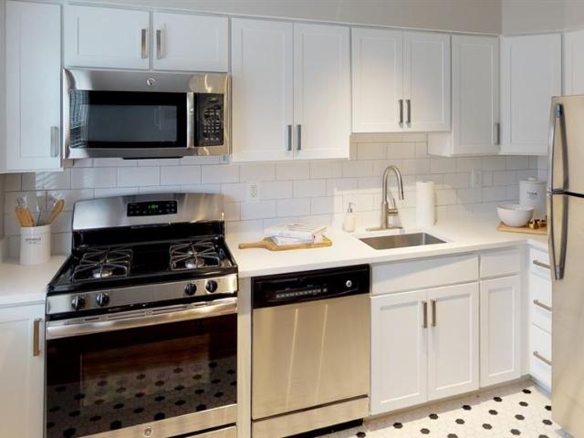 2 BR, 1 BA Apartment 1 Washington Avenue Unit 13 16A, Morristown, NJ 07960