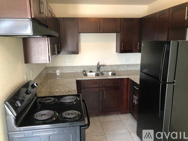 2 BR, 1 BA Apartment 2419 Daley Street Unit D, Unit D, North Las Vegas, NV 89030