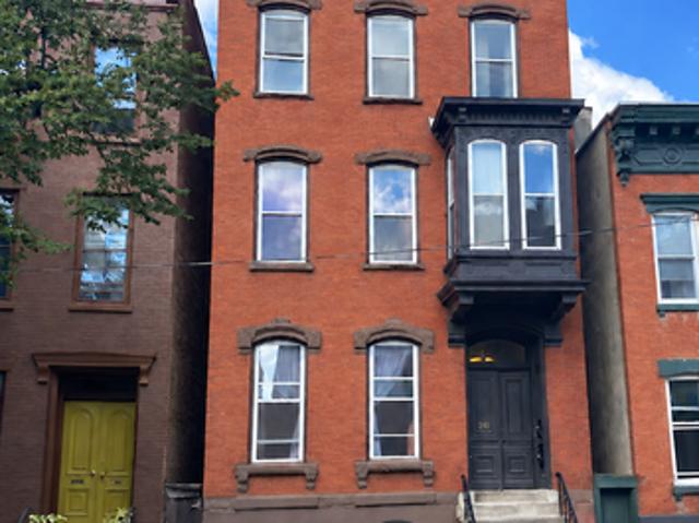 2 BR, 1 BA Apartment 241 2nd Street, Unit First Floor, Troy, NY 12180