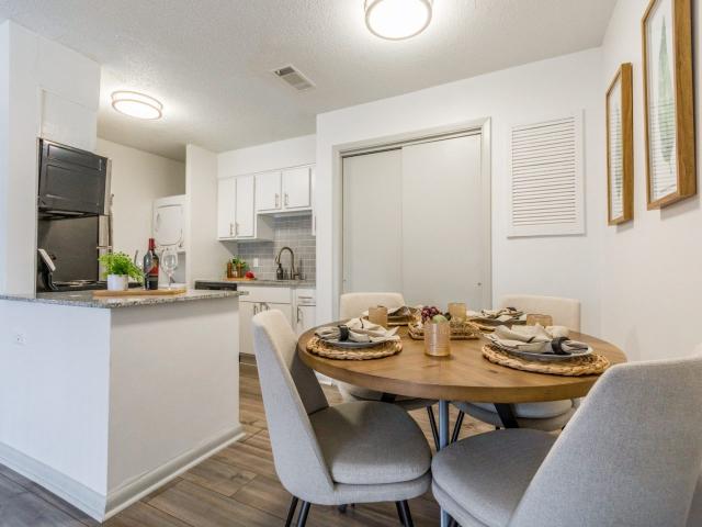 2 BR, 1 BA Apartment 2420 Riverfront Drive Unit 01 102, Little Rock, AR 72202