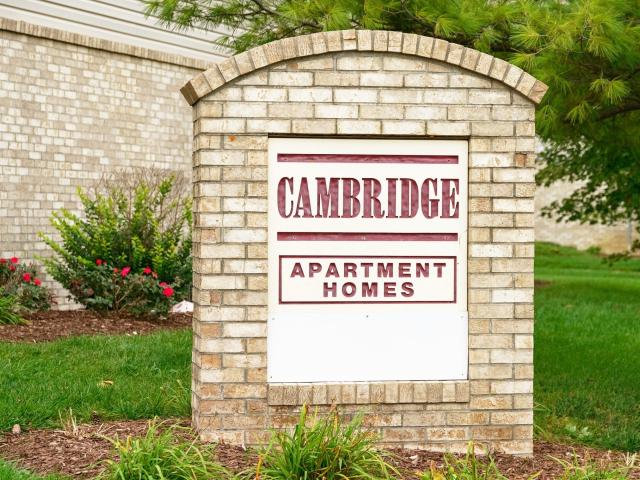2 BR, 1 BA Apartment 2425 North Buckingham Road Unit 2469 2G, Fremont, NE 68025