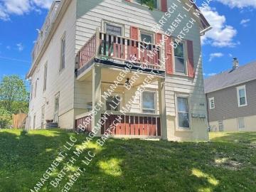 2 BR, 1 BA Apartment 2434 N. Bartlett Ave. Lower, Milwaukee, WI 53211