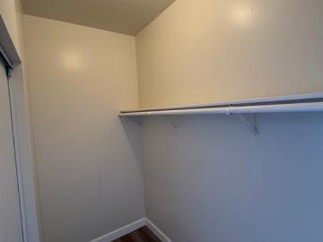 2 BR, 1 BA Apartment 2435 1 2 E Boulder St, Unit 1/2, Los Angeles, CA 90033