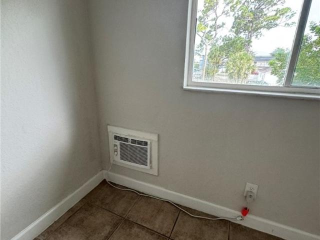 2 BR, 1 BA Apartment 2452 Stella Street, Fort Myers, FL 33901