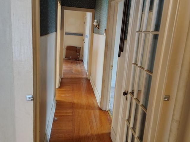 2 BR, 1 BA Apartment 245 4th Ave, Unit 1st floor, Troy, NY 12180