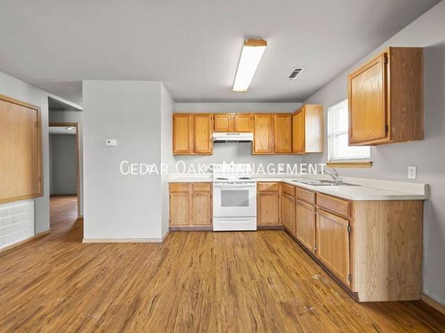 2 BR, 1 BA Apartment 249 Erin Pl, Springdale, AR 72764