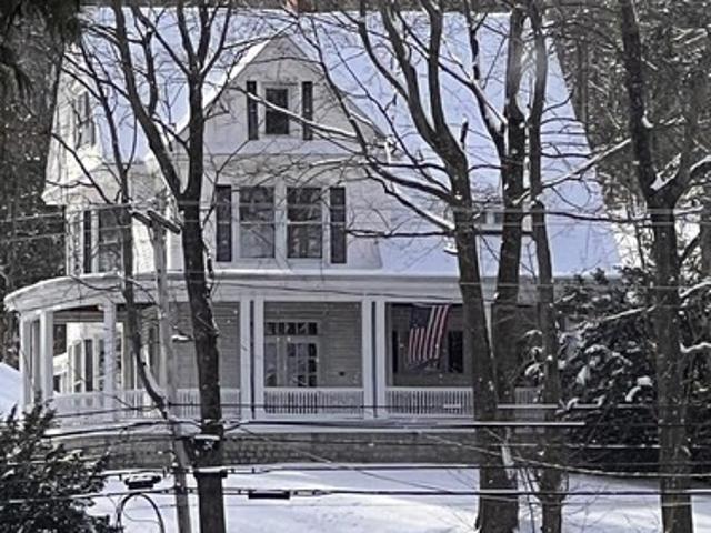 2 BR, 1 BA Apartment 24 Gamage Avenue, Auburn, ME 04210