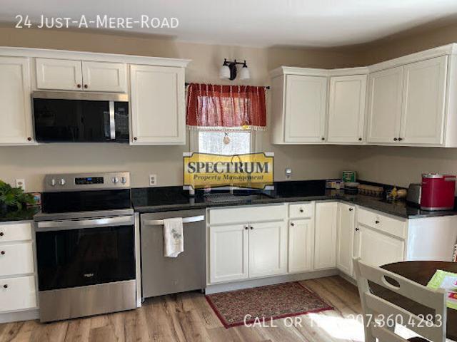 2 BR, 1 BA Apartment 24 Just A Mere Road, Belgrade, ME 04917