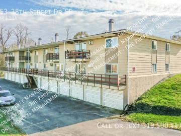 2 BR, 1 BA Apartment 253 38th Street Dr SE, Cedar Rapids, IA, IA 52403