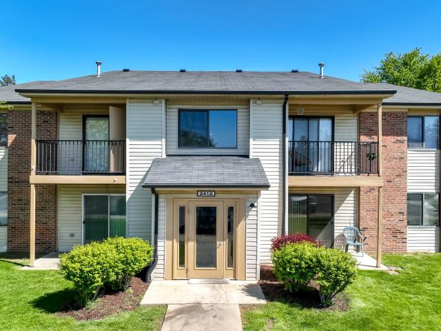 2 BR, 1 BA Apartment 2502 Prairie Green Drive Unit 11924, Urbana, IL 61802