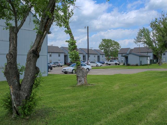 2 BR, 1 BA Apartment 2503 SE Martin Luther King, Mineral Wells, TX 76067