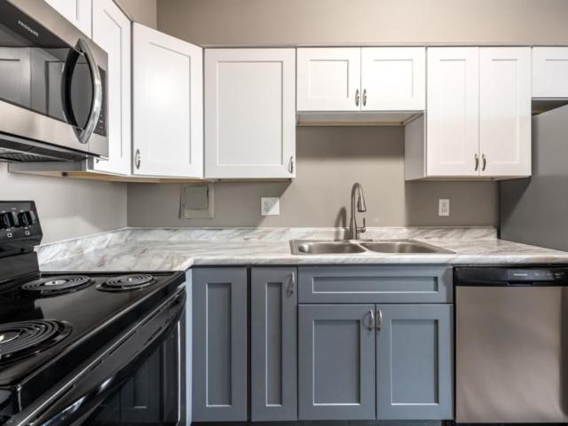 2 BR, 1 BA Apartment 25151 Brookpark Road Unit 1408, North Olmsted, OH 44070