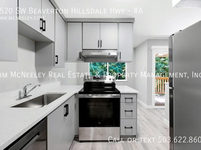 2 BR, 1 BA Apartment 2520 SW Beaverton Hillsdale Hwy, Portland, OR 97239
