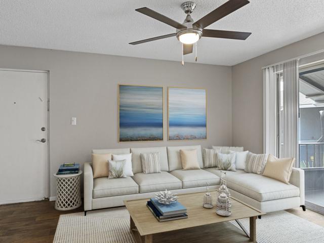 2 BR, 1 BA Apartment 25350 US 19 North Unit 297, Clearwater, FL 33763