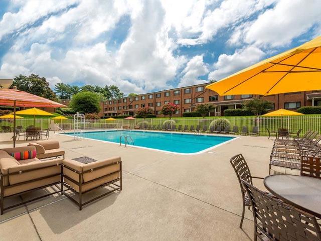 2 BR, 1 BA Apartment 2535 Ross Road Unit 2420 101, Silver Spring, MD 20910