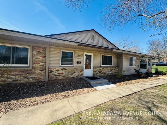 2 BR, 1 BA Apartment 2563 Alabama Avenue South, St. Louis Park, MN 55416