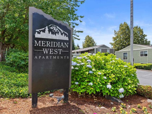 2 BR, 1 BA Apartment 2580 S Meridian, Puyallup, WA 98373