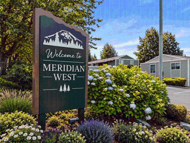 2 BR, 1 BA Apartment 2580 S Meridian, Puyallup, WA 98373