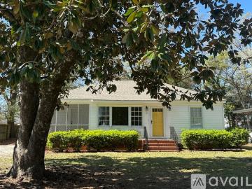 2 BR, 1 BA Apartment 25 Carmel Dr, Statesboro, GA 30458