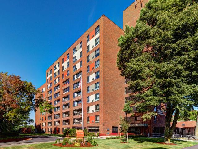 2 BR, 1 BA Apartment 25 Pleasant St Lynn, MA 01902