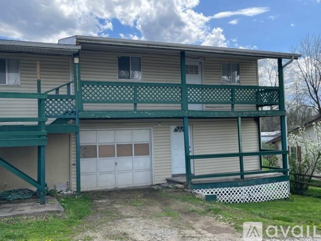 2 BR, 1 BA Apartment 25 Private Dr 2408, Unit Apt B, South Point, OH 45680