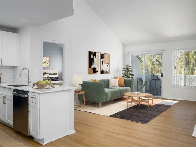 2 BR, 1 BA Apartment 26033 Moulton Parkway Unit 143, Aliso Viejo, CA 92656