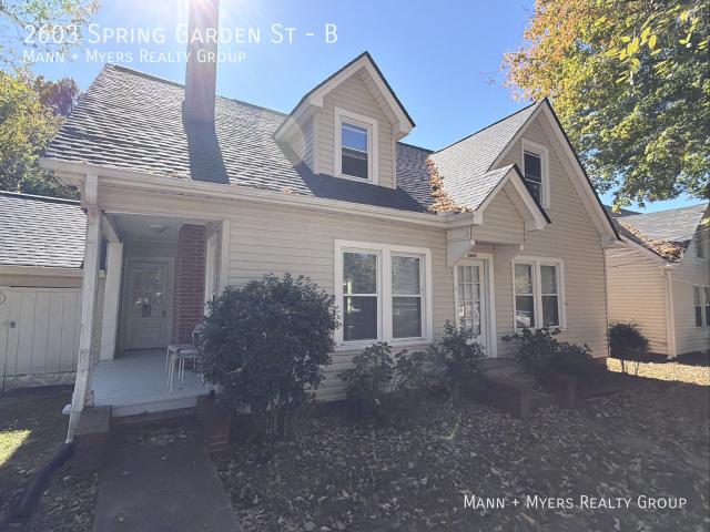 2 BR, 1 BA Apartment 2603 Spring Garden St, Greensboro, NC 27403