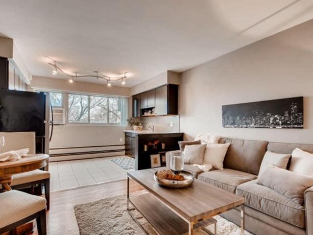 2 BR, 1 BA Apartment 2611 Pleasant Avenue S #201 Unit 2611 109, Minneapolis, MN 55408