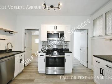 2 BR, 1 BA Apartment 2611 Voelkel Avenue, Pittsburgh, PA 15216