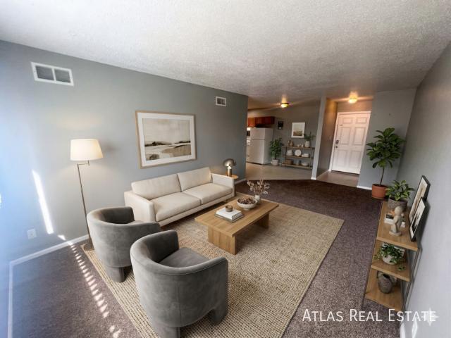 2 BR, 1 BA Apartment 2614 E Fountain Boulevard, Colorado Springs, CO 80910