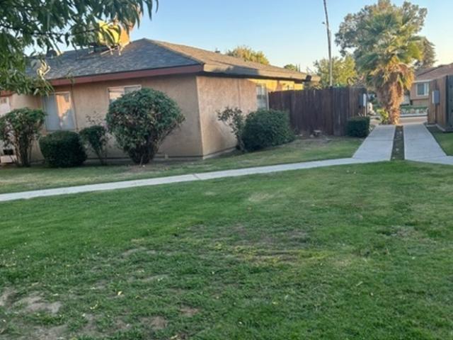 2 BR, 1 BA Apartment 2616 N Half Moon Dr, Unit Unit C, Bakersfield, CA 93309
