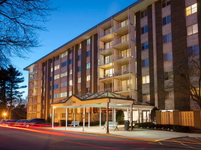 2 BR, 1 BA Apartment 261 Congressional Lane Unit 261 0319, Rockville, MD 20852