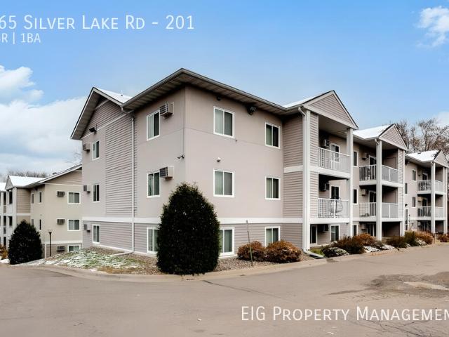 2 BR, 1 BA Apartment 265 Silver Lake Rd, New Brighton, MN 55112