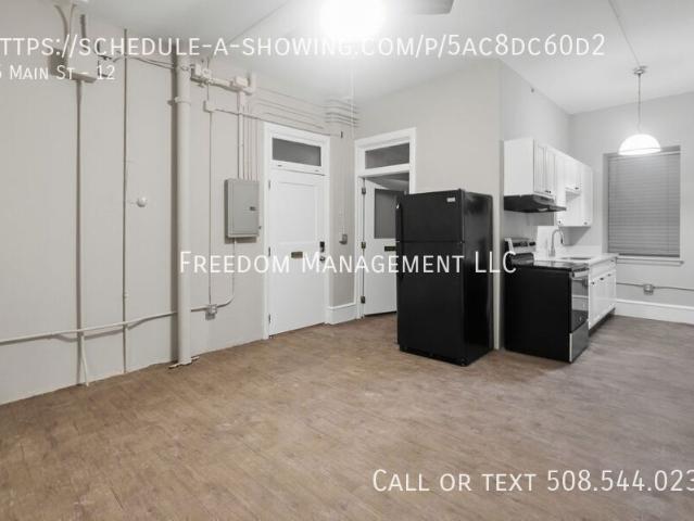 2 BR, 1 BA Apartment 26 Main St, Woonsocket, RI 02895
