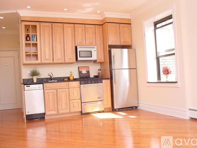 2 BR, 1 BA Apartment 2700 John F Kennedy Boulevard, Unit 501, Jersey City, NJ 07306