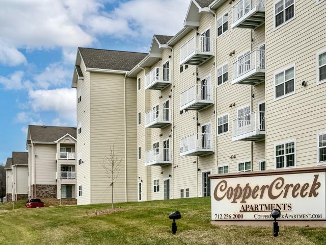 2 BR, 1 BA Apartment 2704 E Kanesville Blvd Unit 095, Council Bluffs, IA 51503