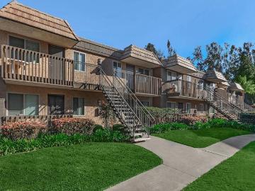 2 BR, 1 BA Apartment 2707 Avenida de Anita Unit 136, Carlsbad, CA 92010