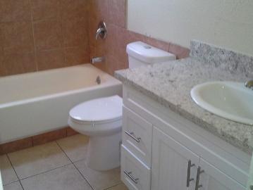 2 BR, 1 BA Apartment 2711 Manos Dr Unit 2743 06, San Diego, CA 92139