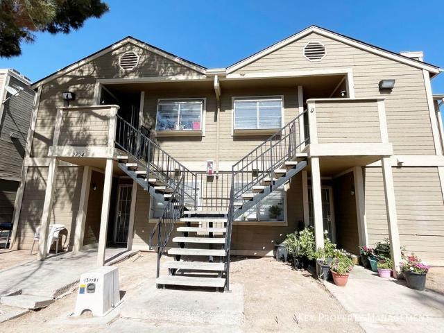 2 BR, 1 BA Apartment 2724 Aarondavid Dr, Las Vegas, NV 89121