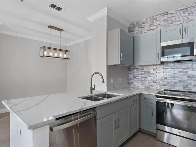 2 BR, 1 BA Apartment 2740 Maitland Crossing Way, Orlando, FL 32810