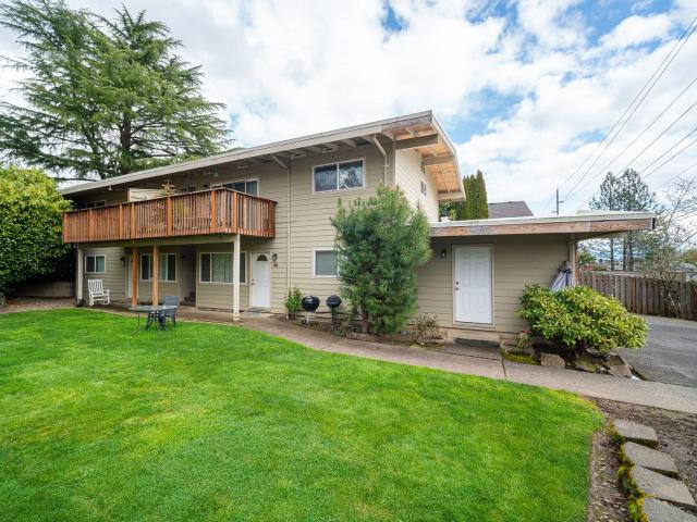 2 BR, 1 BA Apartment 2747 Lancaster St West Linn, OR 97068