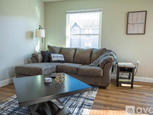 2 BR, 1 BA Apartment 274 Mc Cullough Street, Unit C6, Morgantown, WV 26505