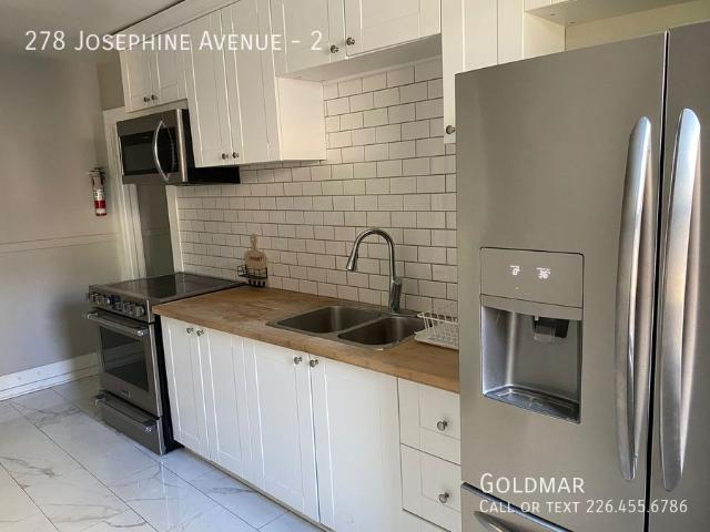 2 BR, 1 BA Apartment 278 Josephine Avenue, Windsor, ON N9B 2K8