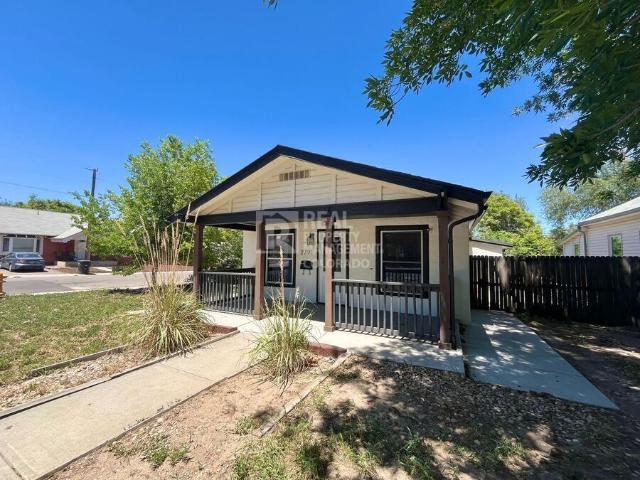 2 BR, 1 BA Apartment 2791 W Irvington Pl, Denver, CO 80219