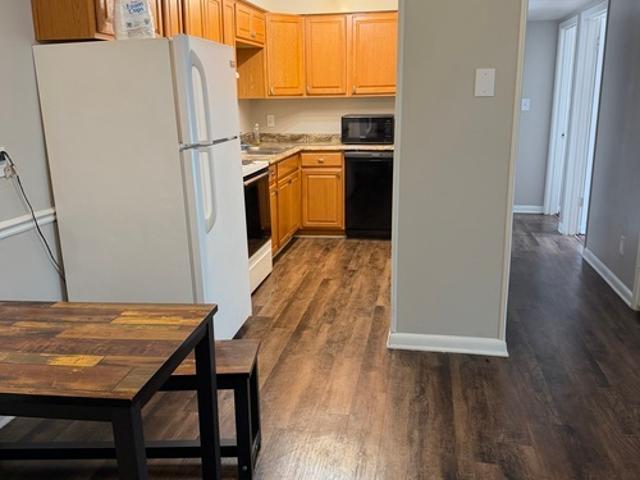 2 BR, 1 BA Apartment 2811 North O Henry Boulevard, Unit D, Greensboro, NC 27405