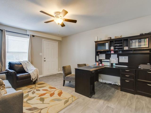 2 BR, 1 BA Apartment 2833 Cobalt Dr Apt 3b Unit 2824 2824 A, Clarksville, TN 37040